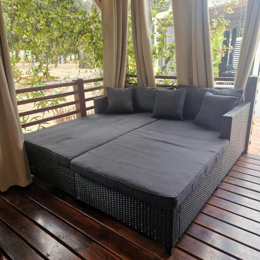 Mobile Home Cube, 3 Bedrooms, Free Parking, Wifi Biograd Na Moru Exterior photo